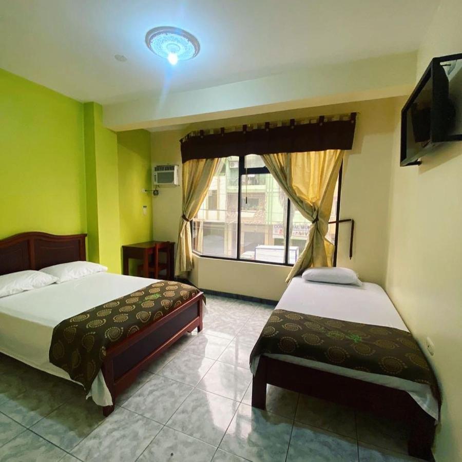 D' Ruiz Hotel Quevedo Exterior photo